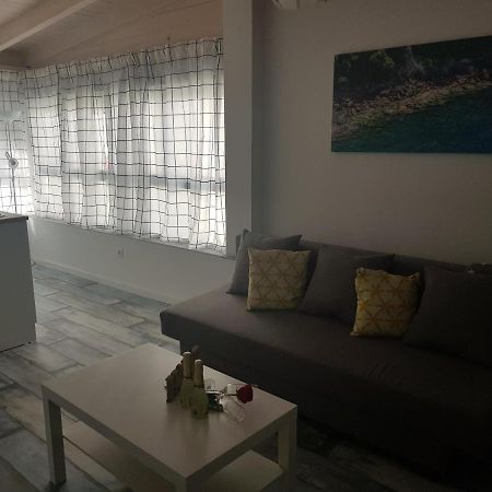 Apt 6 - Apartamento En La Playa De El Palo 马拉加 外观 照片