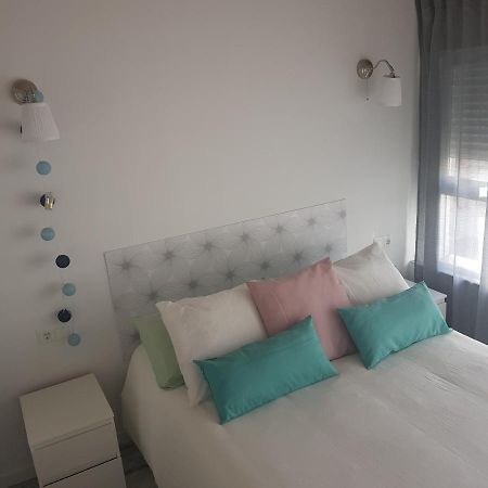 Apt 6 - Apartamento En La Playa De El Palo 马拉加 外观 照片