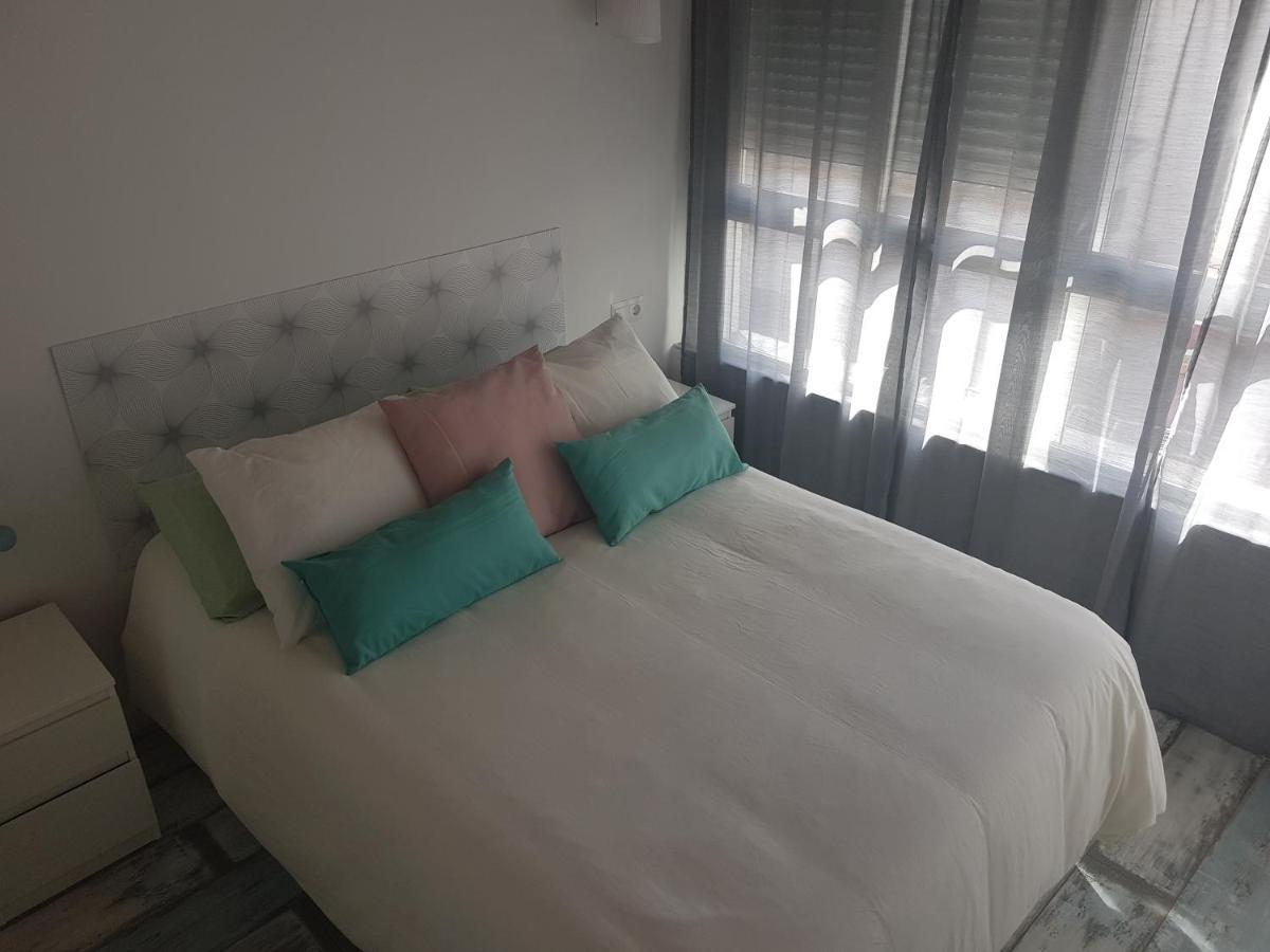 Apt 6 - Apartamento En La Playa De El Palo 马拉加 外观 照片